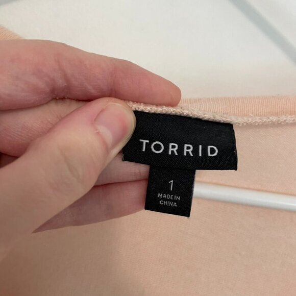 TORRID 1 Plus Size With Love Light Pink Hacci Raglan Sweatshirt Graphic Pullover - Picture 6 of 16